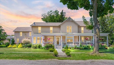 /international/us/461-fifth-street-manistee-mi-110101503637/