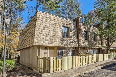 /international/us/6424-woodstone-way-morrow-ga-110105732424/