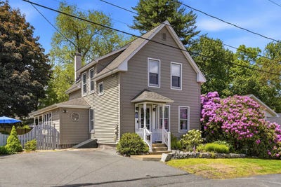 /international/us/118-highland-park-avenue-manchester-nh-110108491793/