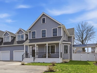 /international/us/29-grove-street-hudson-ma-110107317719/