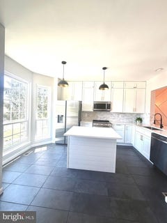 /international/us/17360-kildare-lane-dumfries-va-110108300486/