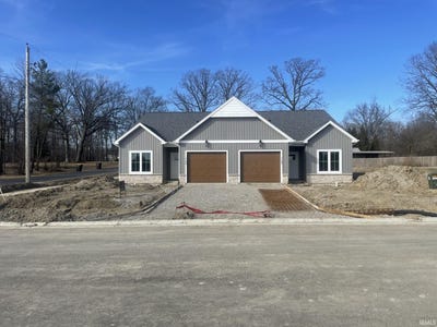 /international/us/1188-emilee-court-fort-wayne-in-110097613017/