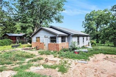 /international/us/1499-e-tugalo-street-toccoa-ga-110101074294/