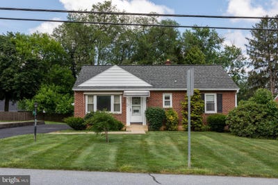 /international/us/258-redwood-drive-lancaster-pa-110100682849/?lang=en