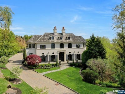 /international/us/19-autumn-terrace-alpine-nj-110099340347/