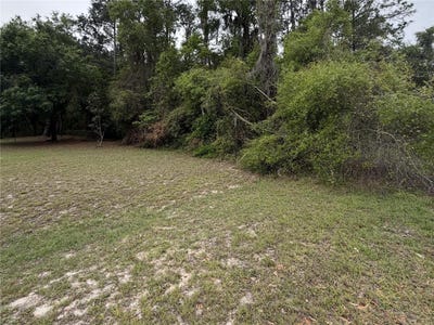 /international/us/24615-se-101st-avenue-hawthorne-fl-110106696552/