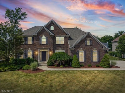 /international/us/3958-marcella-drive-north-royalton-oh-110108748165/