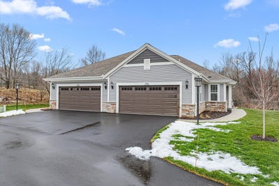 /international/us/w204n17695-laurel-pl-jackson-wi-110107417875/
