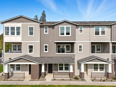 /international/us/3232-n-grandmill-ln-coeur-d-alene-id-110108235139/
