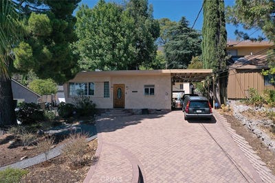 /international/us/3953-santa-carlotta-la-crescenta-ca-110101464683/
