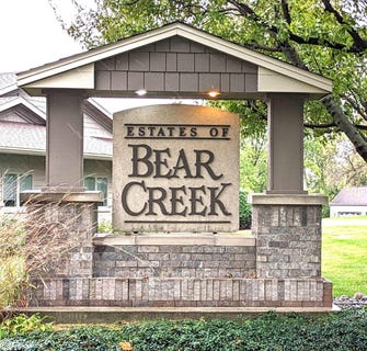 /international/us/111-112-bear-creek-court-forest-city-ia-110095012653/?lang=en
