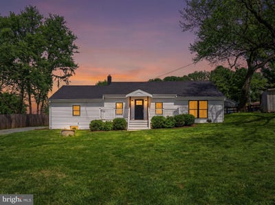/international/us/16920-oliver-street-paeonian-springs-va-110107208336/