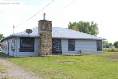 /international/us/407-w-3rd-street-franklin-ks-110107938934/
