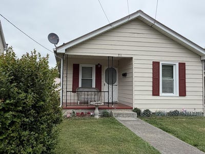 /international/us/711-central-ave-salem-va-110108268455/