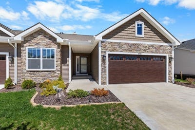 /international/us/5710-willow-creek-lane-roscoe-il-110107462868/