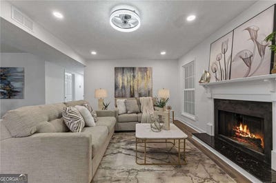 /international/us/9404-cypress-lane-jonesboro-ga-110107984509/