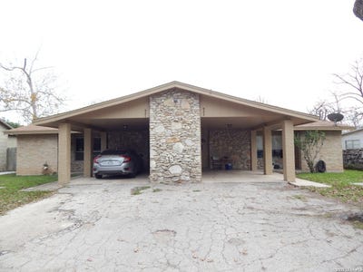 /international/us/921-eikel-st-new-braunfels-tx-110105637703/