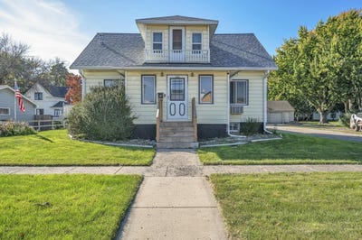 /international/us/903-n-avenue-milford-ia-110120533064/