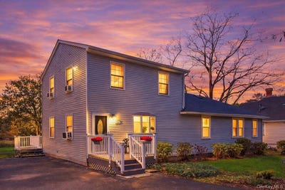 /international/us/333-canoe-hill-road-saugerties-ny-110107314961/
