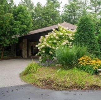 /international/us/4940-n-landmark-circle-egg-harbor-wi-110104415091/