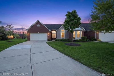 /international/us/1601-nottingham-court-commerce-twp-mi-110108108292/