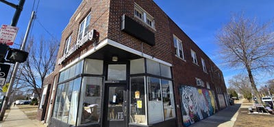 /international/us/2350-e-washington-avenue-madison-wi-110097341497/