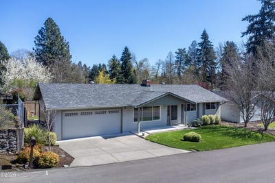 /international/us/2840-summer-street-se-salem-or-110106783264/