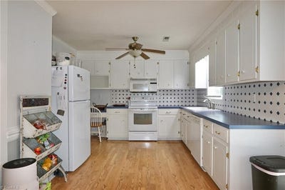 /international/us/419-cypress-drive-reidsville-nc-110110234570/