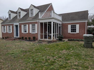 /international/us/1007-osborn-road-farmville-va-110099459741/