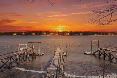 /international/us/28-colony-cove-road-durham-nh-110107653176/