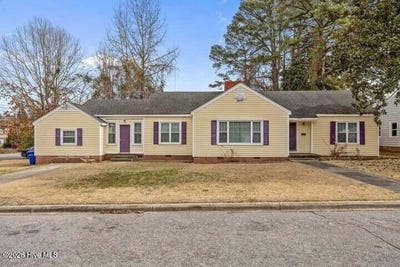 /international/us/301-s-oak-street-greenville-nc-110106549634/