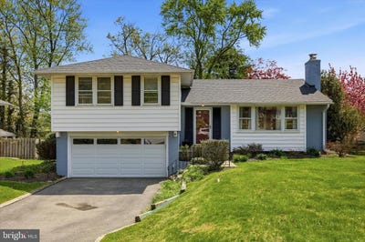 /international/us/12-betsy-ln-ambler-pa-110107733635/
