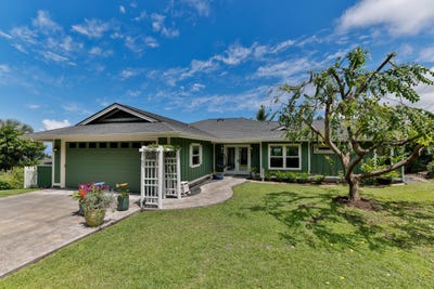 /international/us/75-679-kuahiwi-pl-kailua-kona-hi-110100463243/