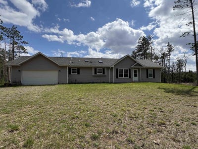 /international/us/1617-browndeer-drive-arkdale-wi-110108816535/