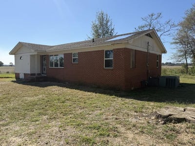 /international/us/303-law-511-rd-hoxie-ar-110120561683/