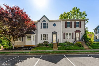 /international/us/767-cherry-tree-lane-warrenton-va-110107926530/