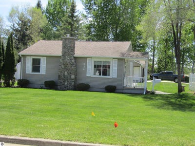 /international/us/534-morrison-street-west-branch-mi-110108226365/