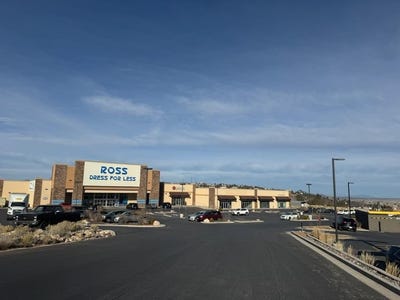 /international/us/990-s-main-st-cedar-city-ut-110105497417/