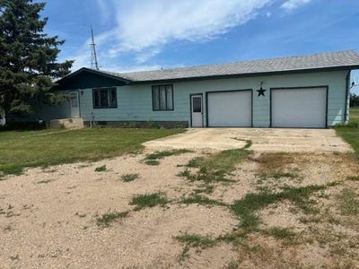 /international/us/1920-42nd-ave-ne-manfred-nd-110100969906/