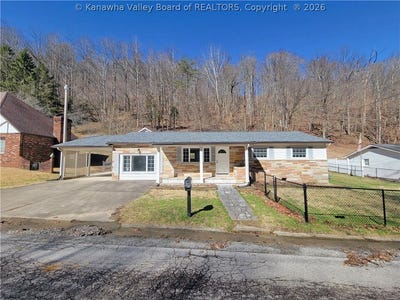 /international/us/174-hidden-valley-road-chapmanville-wv-110107055642/