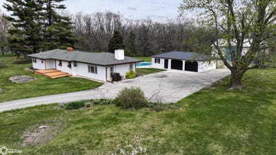 /international/us/2259-glasgow-road-fairfield-ia-110097589209/