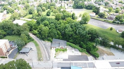 /international/us/143-145-e-main-st-uniontown-pa-110100757961/?lang=zh-cn