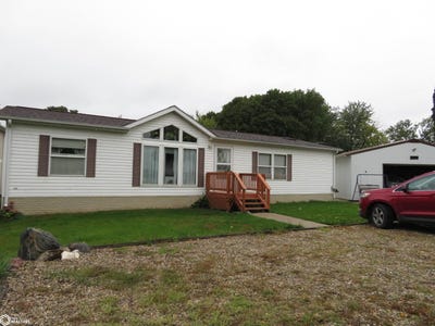/international/us/1909-sandy-beach-rd-clarion-ia-110119955906/