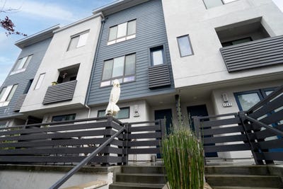 /international/us/1249-edgewood-way-south-san-francisco-ca-110107152879/