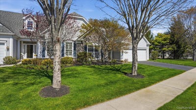 /international/us/49-samantha-circle-westhampton-ny-110107933824/