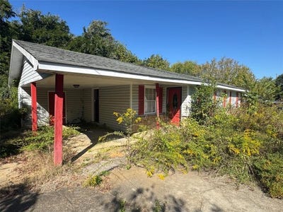 /international/us/903-forrest-avenue-rockmart-ga-110120511987/