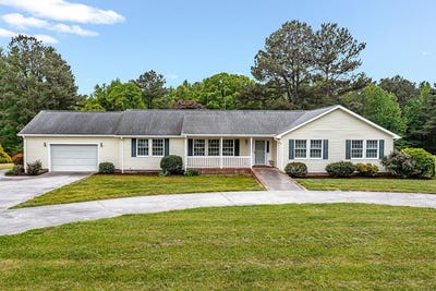 /international/us/238-cedar-lane-callao-va-110107667798/