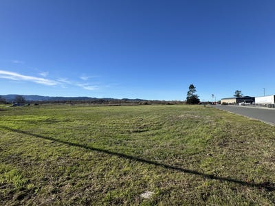 /international/us/riverwalk-drive-fortuna-ca-110104089840/