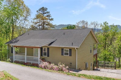 /international/us/349-penland-street-clyde-nc-110099137099/