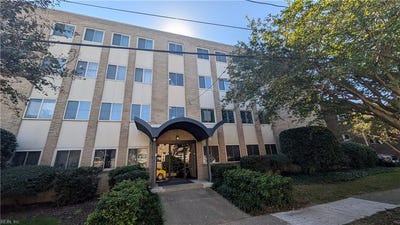 /international/us/1005-woodrow-avenue-norfolk-va-110120888460/